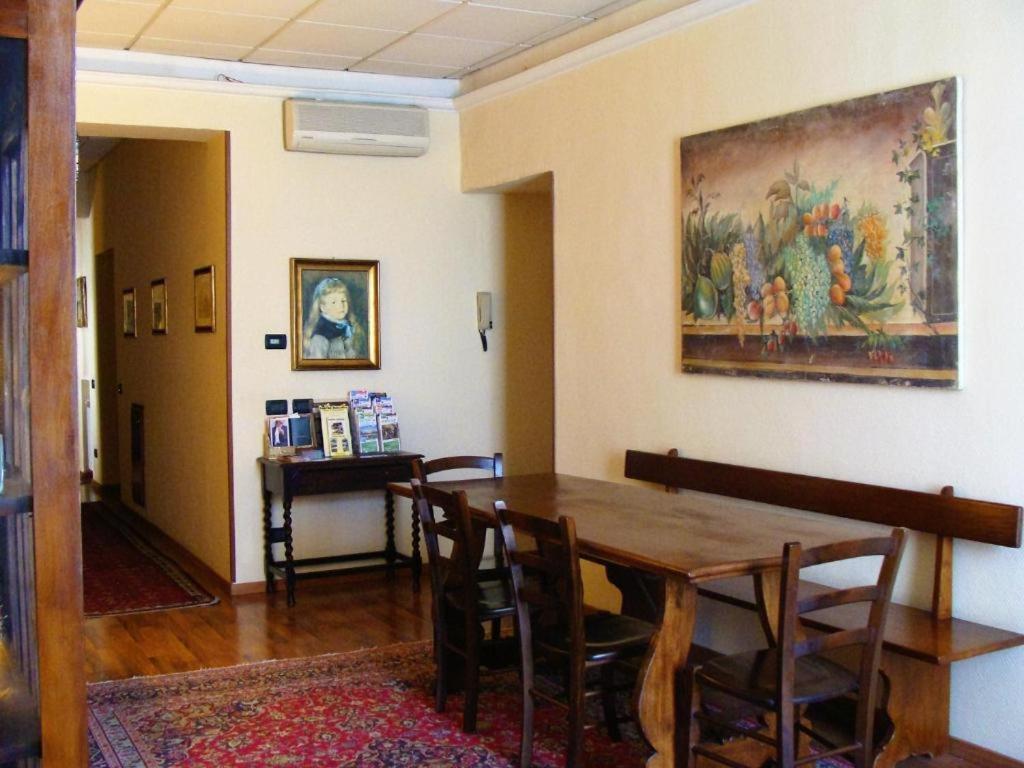 Soggiorno Michelangelo Florencia Exterior foto